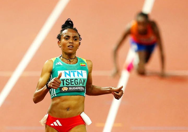 You are currently viewing ጉዳፍ ፀጋይ የመጀመሪያውን ሜዳልያ አስገኘች
