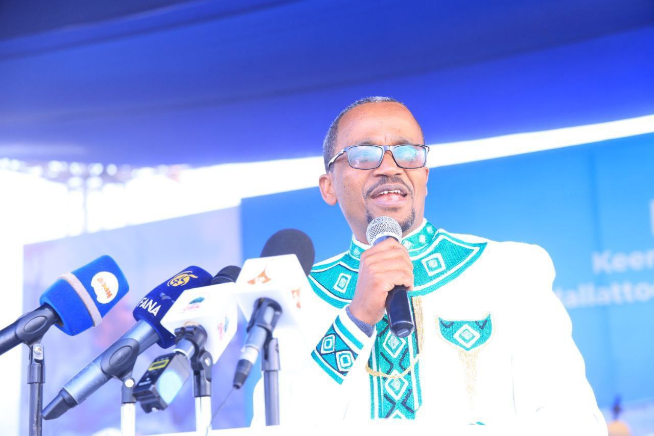 You are currently viewing የሕዳሴ ግድብ ግንባታ ስኬት ሌሎች ታላላቅ የልማት ፕሮጀክቶችን የመስራት አቅም እንዳለን የታየበት ነው ሲሉ ተሾመ አዱኛ (ዶ/ር) ተናገሩ