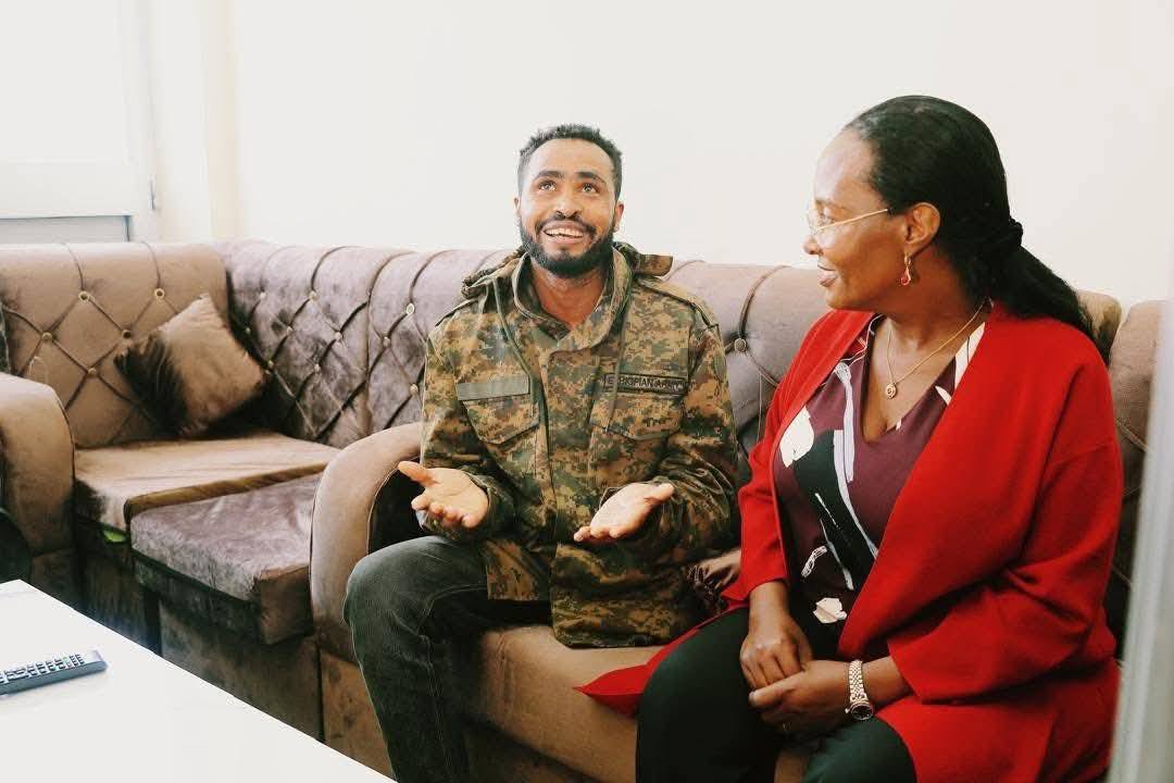 You are currently viewing ከንቲባ አዳነች አቤቤ በክረምት በጎ ፈቃድ አገልግሎት ያስገነቧቸዉን 1 ሺህ 671 ያህል ቤቶች ለተለያዩ የህብረተሰብ ክፍሎች አስተላለፉ