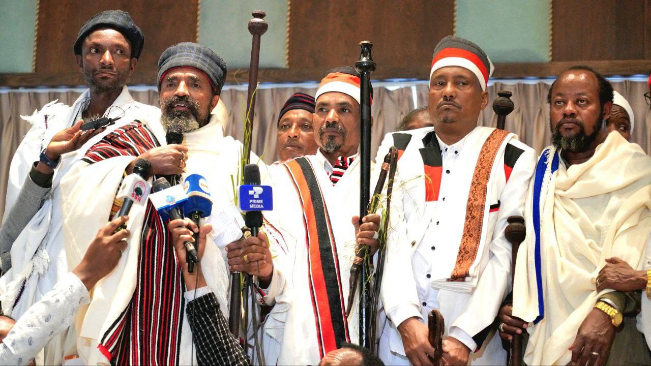 You are currently viewing የዘንድሮዉ የኢሬቻ በዓል መስከረም 24 እና 25 ይከበራል