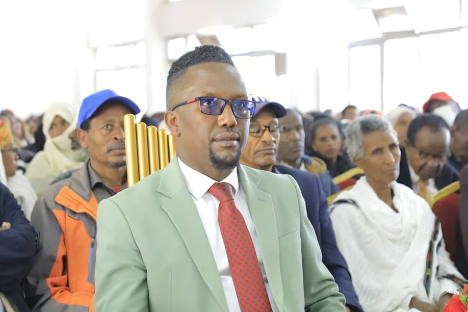 You are currently viewing የመስቀል ደመራና የኢሬቻ በዓላት ባህላዊና ኃይማኖታዊ እሴታቸውን በጠበቀ መልኩ በሰላም እንዲከበሩ ዝግጅት መጠናቀቁን የአዲስ አበባ ሰላምና ጸጥታ ቢሮ አስታወቀ