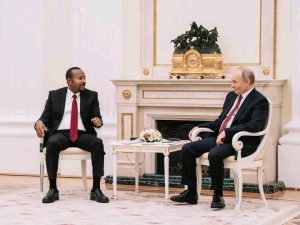 Read more about the article ጠቅላይ ሚኒስትር ዐቢይ አሕመድ(ዶ/ር) ከፕሬዝዳንት ቭላድሚር ፑቲን ጋር በተለያዩ ጉዳዮች ላይ ተወያዩ
