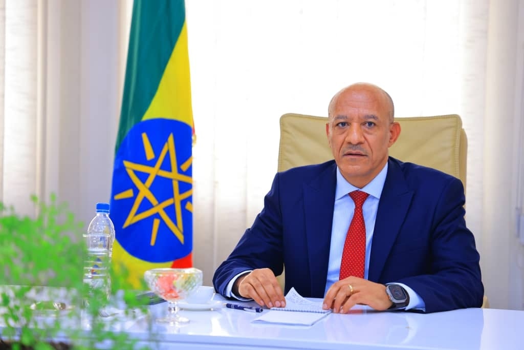 You are currently viewing ምክትል ጠቅላይ ሚኒስትር ተመስገን ጥሩነህ መጪዎቹ ታላላቅ የአደባባይ በዓላት በሰላም እንዲከበሩ ሁሉም የፀጥታ ተቋማት በቴክኖሎጂ ጭምር የታገዘ የተሟላ ዝግጅት ማድረጋቸዉን ገለጹ