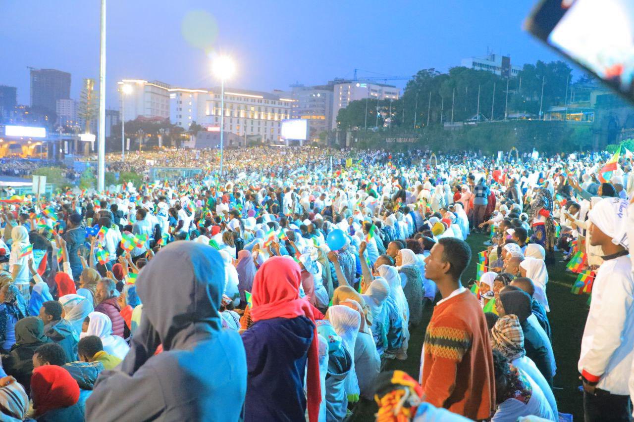 You are currently viewing በአዲስ አበባ የታላቁ የኢትዮጵያ ሕዳሴ ግድብ መጠናቀቅን አስመልክቶ የድጋፍ ሰልፍ እየተካሄደ ነው