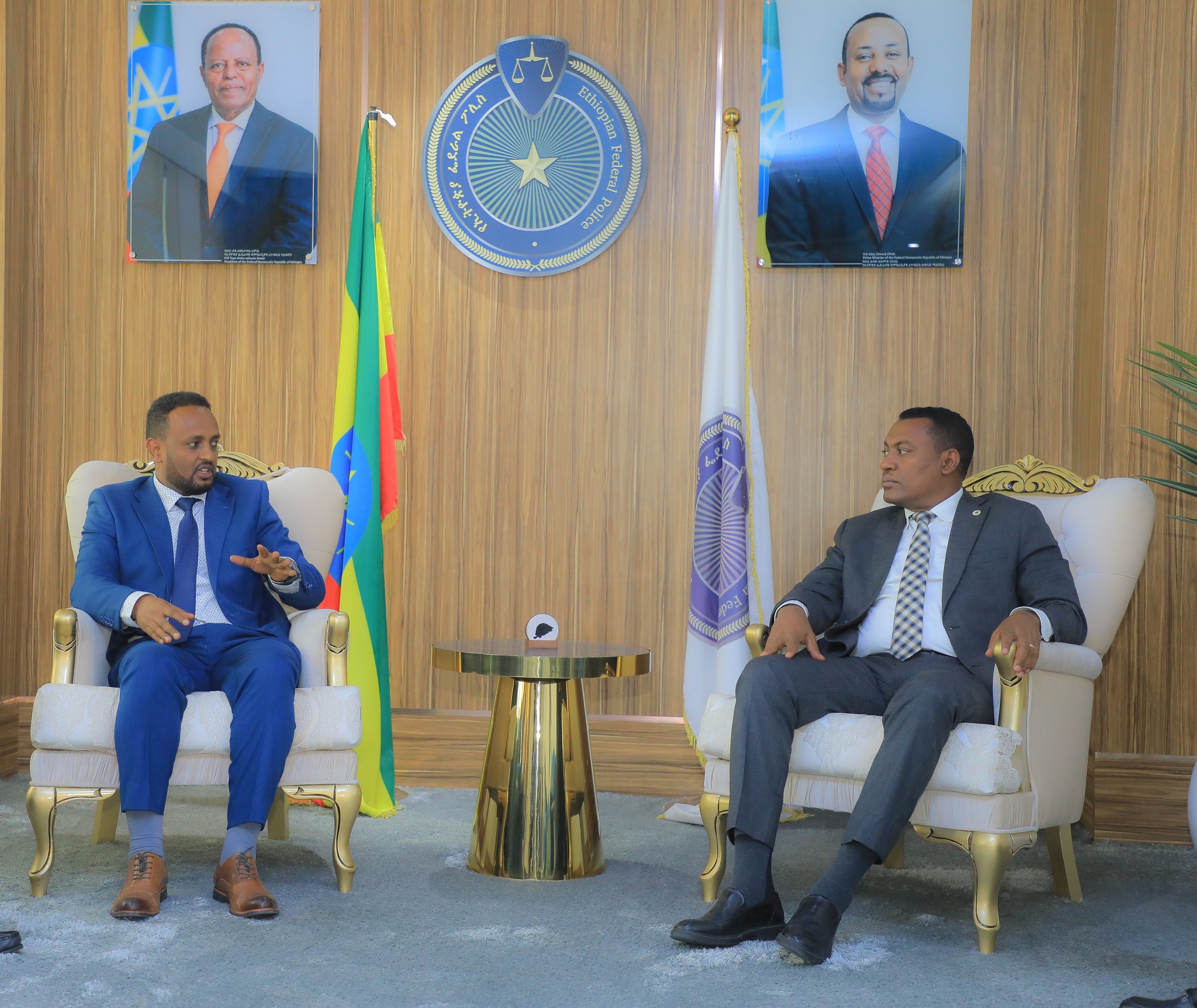 You are currently viewing የመዲናዋን ሰላም አስተማማኝና ዘላቂ ለማድረግ ከኤ ኤም ኤን ጋር በትብብር እንደሚሰራ የኢትዮጵያ ፌዴራል ፖሊስ አስታወቀ