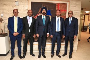 Read more about the article የገንዘብ ሚኒስትሩ አቶ አህመድ ሽዴ ከዓለም ባንክ ፕሬዝዳንት አጃይ ባንጋ ጋር ተወያዩ