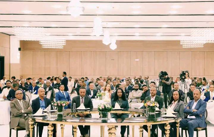 You are currently viewing ከንቲባ አዳነች አቤቤ በ2ኛዉ ምዕራፍ ተጀምረዉ በተጠናቀቁ የኮሪደር ልማት ስራዎች ላይ ከፍተኛ አስተዋፆ ያደረጉ አካላትን አመሰገኑ