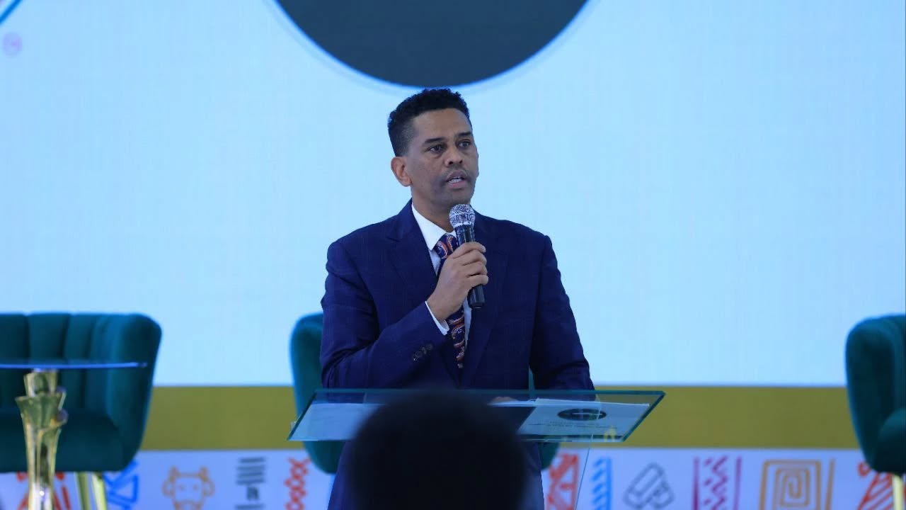 You are currently viewing የአፍሪካ አህጉራዊ ነጻ ንግድ ቀጣና የንግድ ስምምነት ትግበራን ለሀገራዊ ብልጽግና ለማዋል እንሰራለን ሲሉ የንግድ እና ቀጣናዊ ትስስር ሚኒስትር ካሳሁን ጎፌ (ዶ/ር) ገለፁ