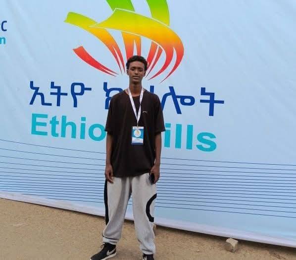 You are currently viewing ሀገሩን የራሷ ኔትወርክ ባለቤት ለማድረግ የሚሰራው ወጣት