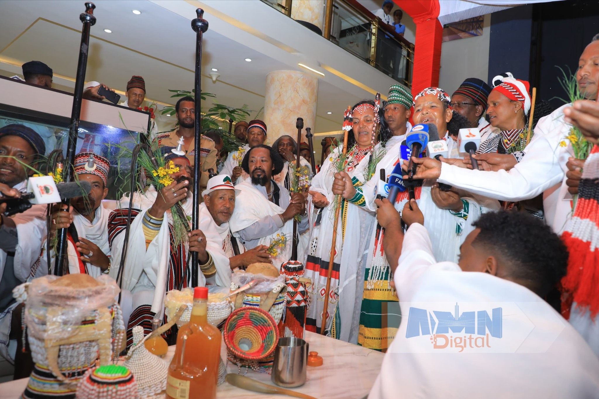 You are currently viewing የሆረ ፊንፊኔ ኢሬቻ በዓል በአባ ገዳዎችና ሃደ ሲንቄዎች ምርቃት ተጀምሯል