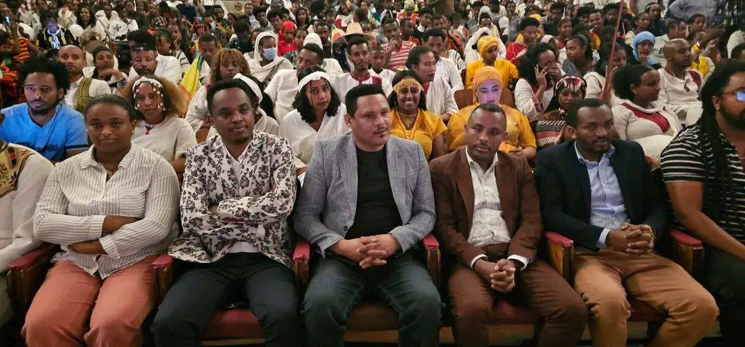 You are currently viewing 8ኛው የወጣት የስብዕና መገንቢያ ማዕከላት ፍሬዎች ፌስቲቫል የማጠቃለያ መድረክ እየተካሄደ ነው