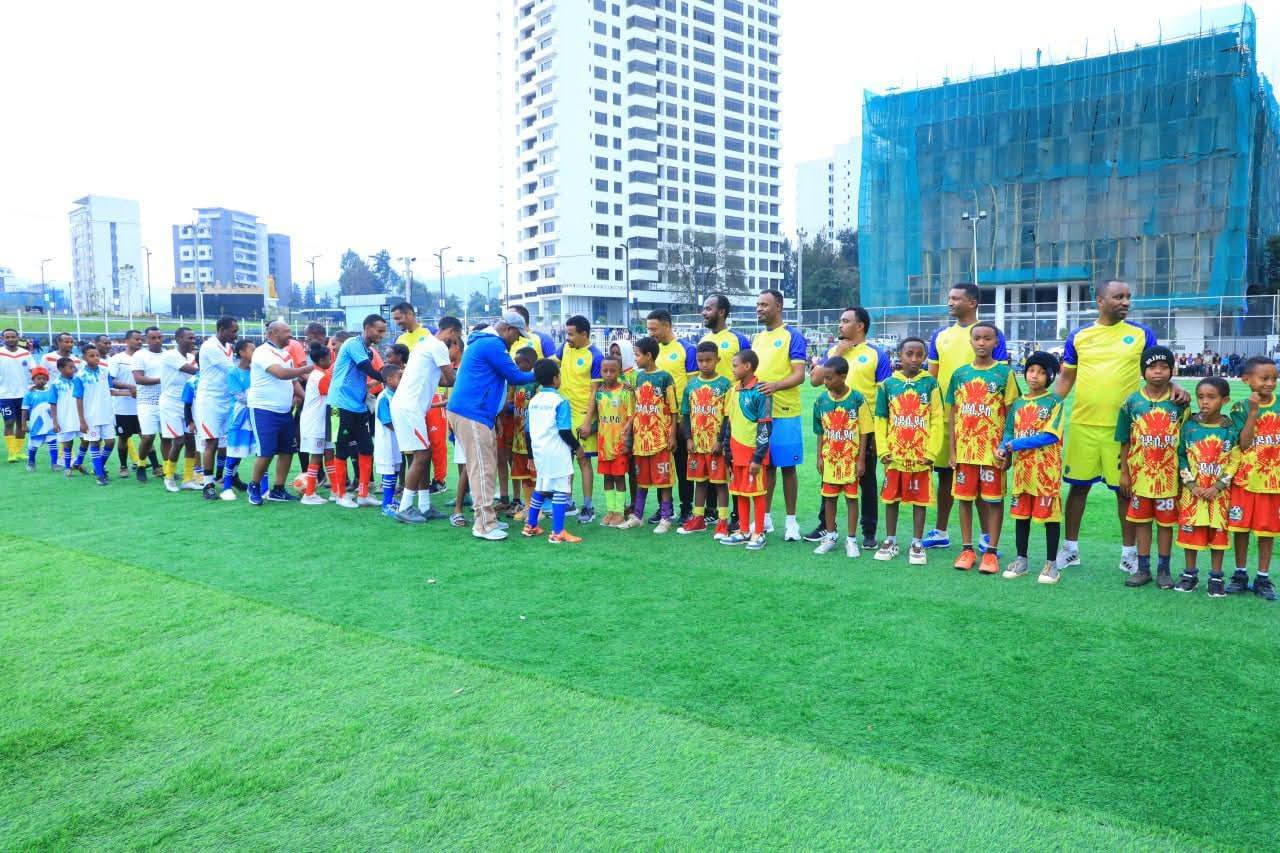 You are currently viewing የስፖርት ማዕከላቱ ጤናን ለመጠበቅ ፣ ተተኪ ስፓርተኞችን ለማፍራት የሚያግዙ መሆናቸውን ከንቲባ አዳነች አቤቤ ገለፁ
