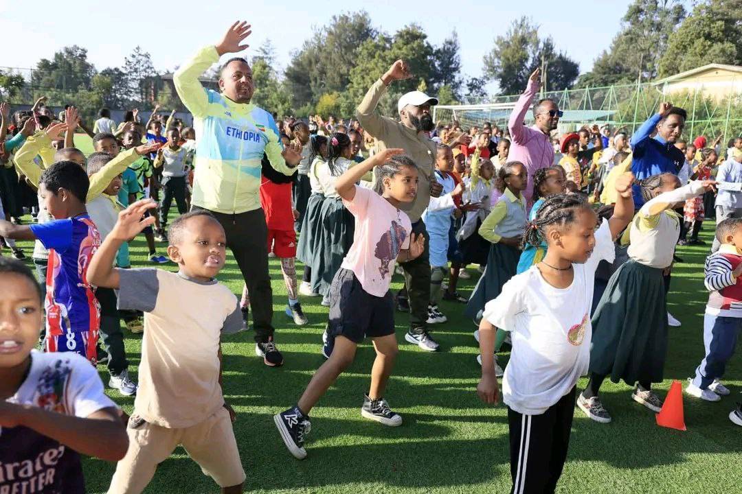 You are currently viewing ተማሪዎችን በአካልና በአእምሮ ዝግጁ ንቁና ብቁ ማድረግ ዓላማ ያደረገ የአካል ብቃት እንቅስቃሴ ተካሄደ