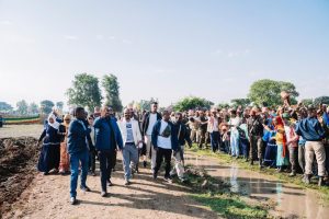 Read more about the article ጠቅላይ ሚኒስትር ዐቢይ አሕመድ በሃላባ እና ከምባታ ዞኖች በክረምት በጎፈቃድ መርሃግብር የተገነቡ ሞዴል የገጠር መንደሮችን ማስረከባቸዉን ገለጹ