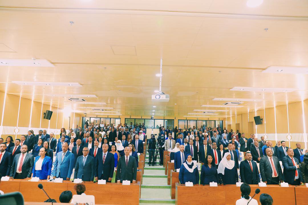 You are currently viewing በአዲሱ ዓመት ኢትዮጵያ ከማይጨበጥ ወደ ሚጨበጥ ተስፋ የተሸጋገረችበት መሆኑን የአዲስ አበባ ምክር ቤት አባለት ገለጹ