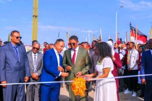 Read more about the article ፕሬዝዳንት ሽመልስ አብዲሳ ሸገር ቴክኖሎጂ ኢንስቲትዩትን ሥራ አስጀመሩ