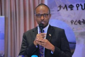 Read more about the article የኢትዮጵያውያን ትብብር በጉባ ሠማይ ስር ታላቁ የሕዳሴ ግድብንና የንጋት ሐይቅን ማብሰር ማስቻሉን የውሃና ኢነርጂ ሚኒስትር ኢንጂነር ሃብታሙ ኢተፋ (ዶ/ር) ገለፁ