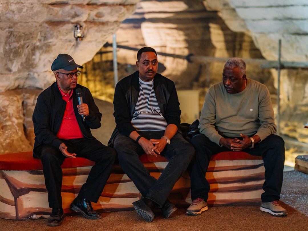 You are currently viewing ሰላማችንን ጠብቀን እየተቻቻልን ከሄድን ብሩህ የወደፊት ዕድል አለን – ሌተናል ጀነራል ፃድቃን ገብረትንሳኤ