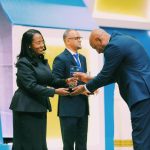Read more about the article በመዲናዋ በተከናወኑ የልማት ስራዎች አሻራቸዉን ያኖሩ ታማኝ ግብር ከፋይ