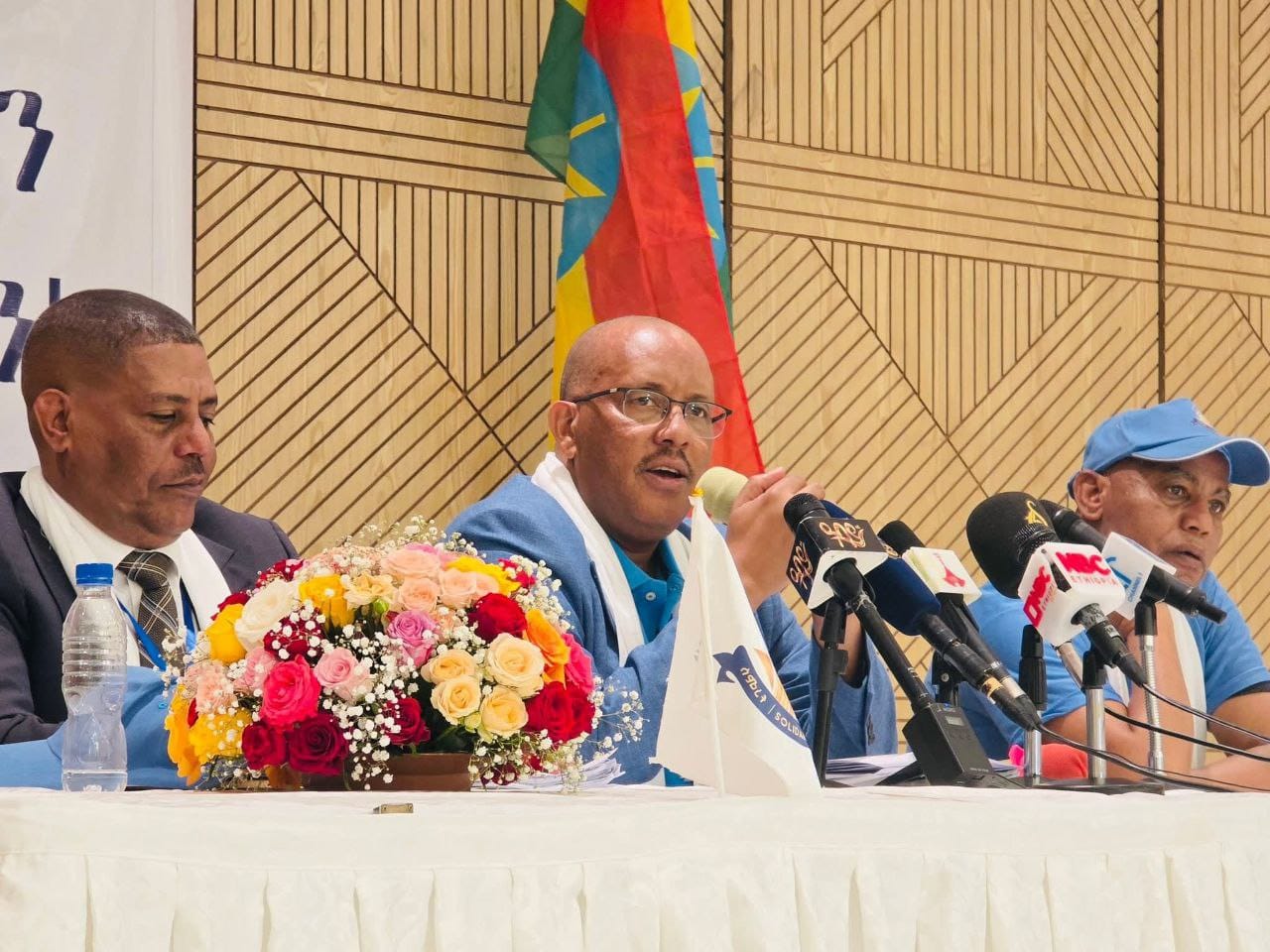 You are currently viewing ብሄራዊ ጥቅሞች እንዲከበሩ አበክሮ እንደሚሰራ የትግራይ ዴሞክራሲያዊ ፓርቲ ስምረት አስታወቀ