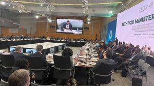 Read more about the article የገንዘብ ሚኒስትር አሕመድ ሽዴ የዕዳ እና የአየር ንብረት ተፅዕኖ ላለባቸው ሀገራት ድጋፍ እንዲደረግ ጥሪ አቀረቡ