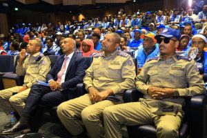 Read more about the article በከተማዋ ሰላምና ፀጥታን የማፅናት ተልዕኮ ላይ የተሰማሩ አደረጃጀቶችን በማቀናጀት የተጀመረው ማሕበረሰቡን የሰላሙ ባለቤት የማድረጉ ተግባር ተጠናክሮ ቀጥሏል