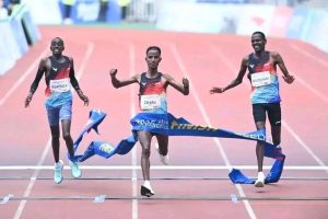 Read more about the article በቻይና በተካሄደው ማራቶን ውደድር ኢትዮጵያውያን አትሌቶች አሸነፉ