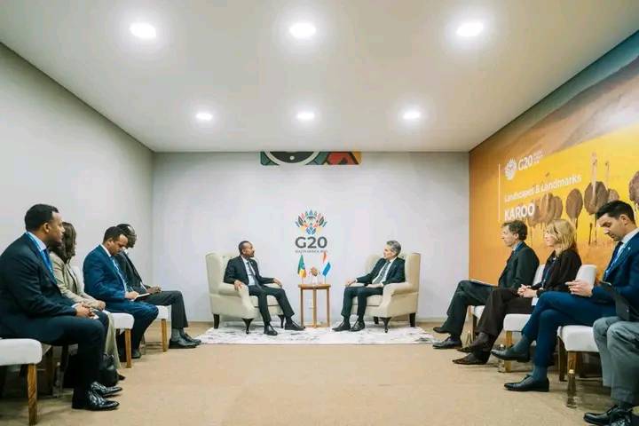 You are currently viewing ጠቅላይ ሚኒስትር ዐቢይ አሕመድ ከኔዘርላንድ ጠቅላይ ሚኒስትር ዲክ ሾፍ ጋር ተወያዩ