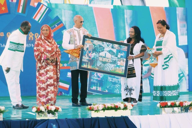 በአዲስ አበባ ከተማ እየተሰሩ ያሉ የተለያዩ ልማት ስራዎች የከተማዋን መጻኢ እድል የሚወስኑ ናቸዉ