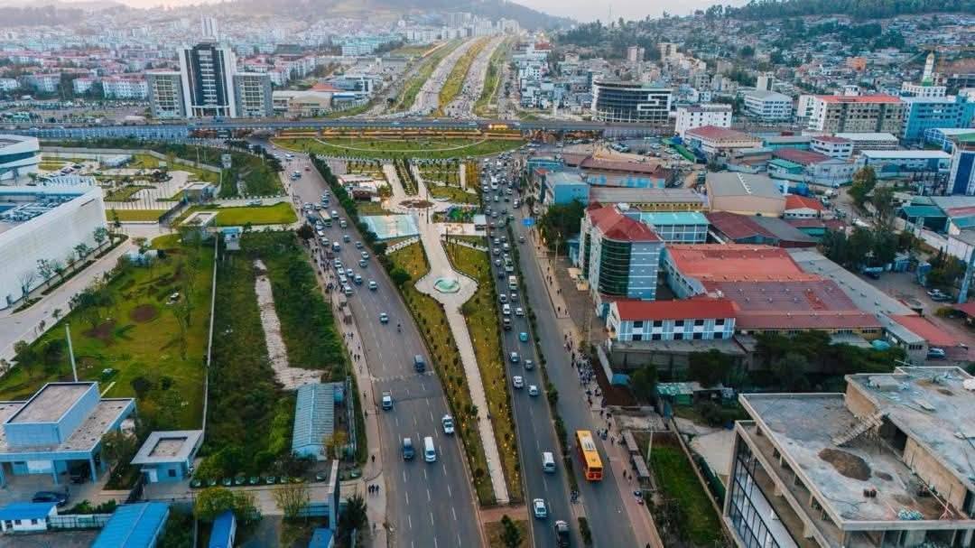 You are currently viewing አዲስ የተሻሻለው የህንፃ ግንባታ እና ተያያዥ መመሪያ ከተማዋ ደረጃውን የጠበቀ የህንፃ ግንባታ እንዲኖራት ይረዳል