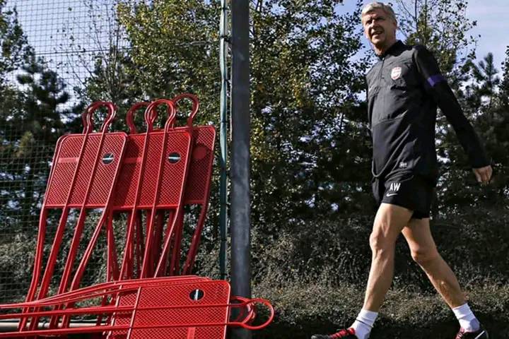 You are currently viewing በየቀኑ ከ8 እሰከ 10 ኪሎ ሜትር የሚሮጡት የቀድሞ የአርሰናል አሰልጣኝ አርሰርን ቬንገር