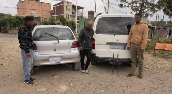 You are currently viewing ከአዲስ አበባ ከተማ አውቶብስ አገልግሎት ድርጅት መካኒሳ ቅርጫፍ ጽ/ቤት 2.5 ሚሊየን በላይ ብር የዘረፉ ወንጀል ፈፃሚዎች በቁጥጥር ስር ዋሉ