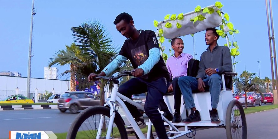 You are currently viewing ሌላኛው የመዲናዋ መልክ – የብስክሌት ሰረገላ አገልግሎት