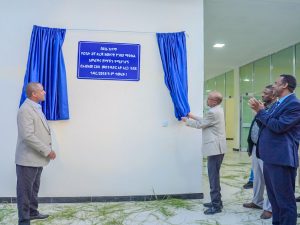 Read more about the article መንግስት ለሰው ተኮር አጀንዳዎች ልዩ ትኩረት በመስጠት ለአካታች ልማት እየሰራ መሆኑን ምክትል ጠቅላይ ሚኒስትር ተመስገን ጥሩነህ ገለጹ