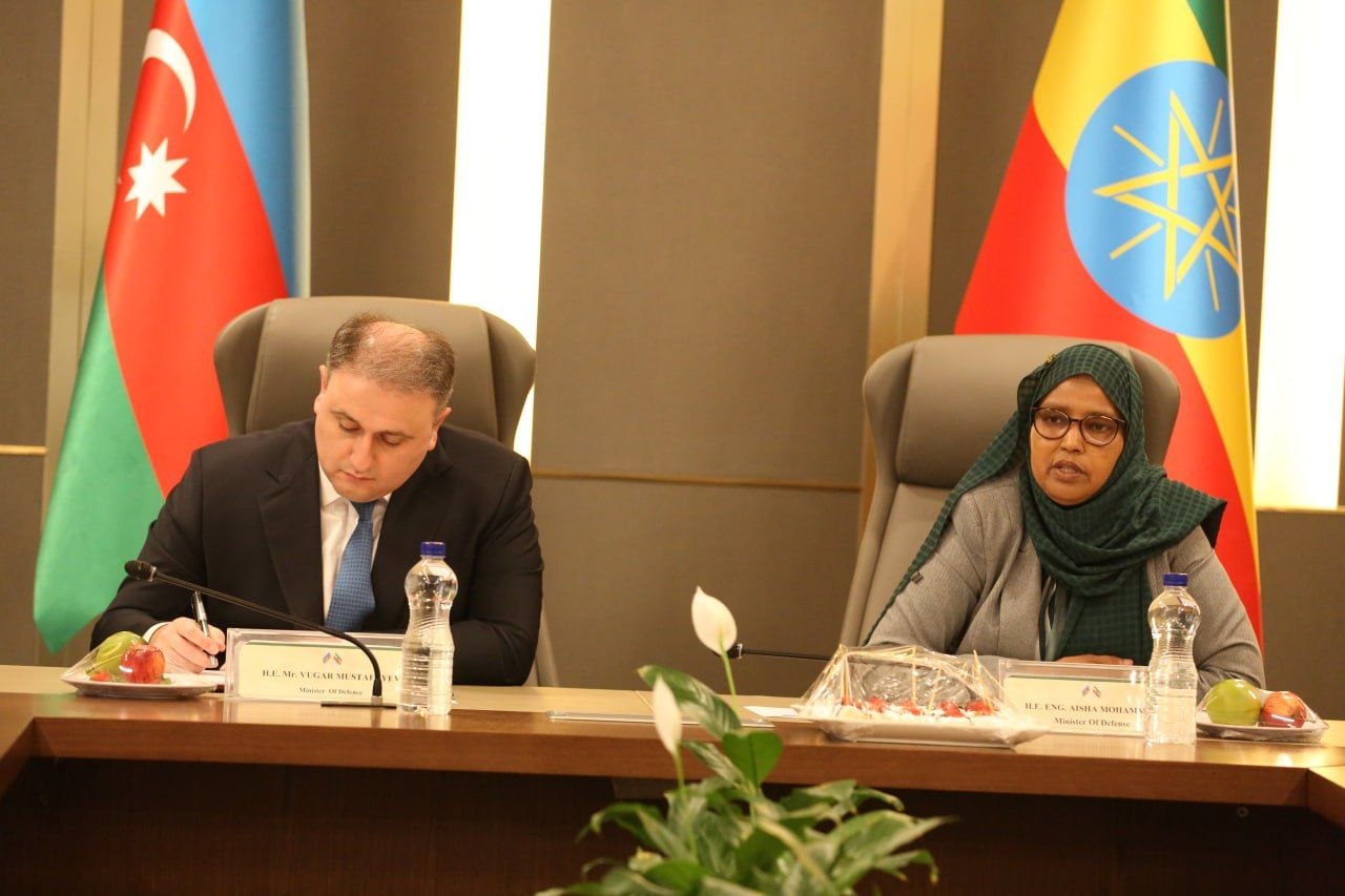 You are currently viewing ኢትዮጵያና አዘርባጃን በመከላከያ ኢንዱስትሪ ዘርፎች በጋራ ለመሥራት በሚያስችላቸው ጉዳይ ላይ መከሩ