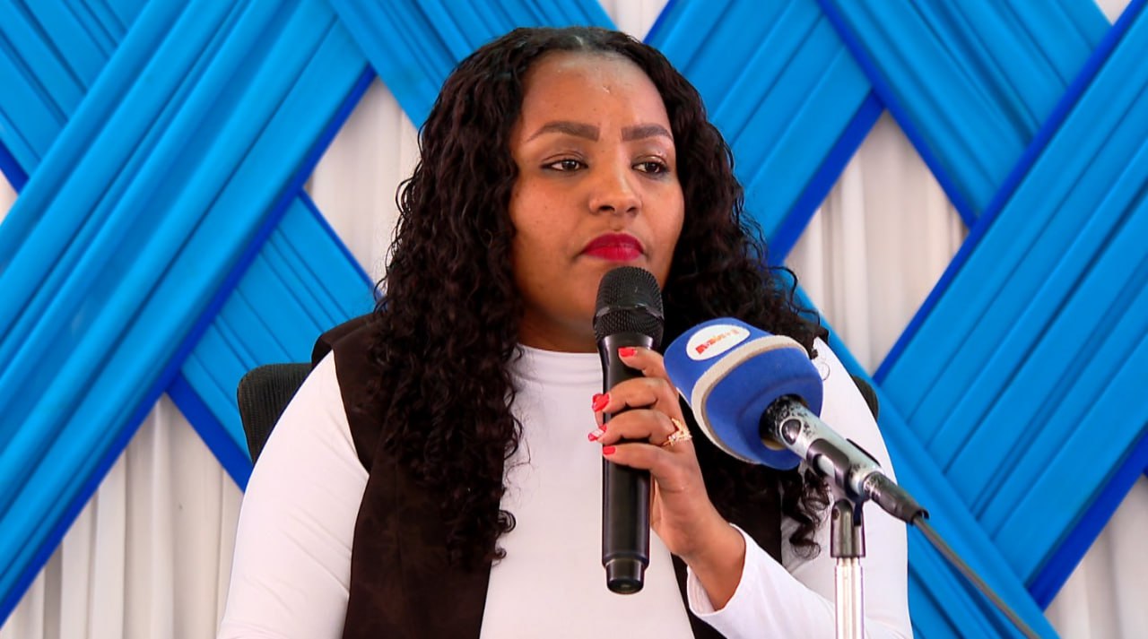 You are currently viewing የውሃ አቅርቦትን ማሳደግና በአገልግሎት ዘርፍ የሚስተዋሉ ብልሹ አሰራሮችን ማሻሻል እንደሚገባ የኮልፌ ቀራኒዮ ክፍለ ከተማ ነዋሪዎች ጠየቁ