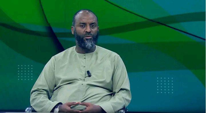 You are currently viewing በሀገር ክብርና ጥቅም ቀይ መስመር ሊኖረን ይገባል ሲሉ ዑስታዝ አቡበከር አህመድ ገለጹ