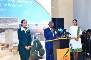 Read more about the article የኢትዮጵያ አየር መንገድ በአንድ ጊዜ አንድ ሺህ ተጓዦችን ማስተናገድ የሚችል የፕላቲኒየም ደረጃ ያለው ፕሪሚየር ላውንጅ አስመረቀ