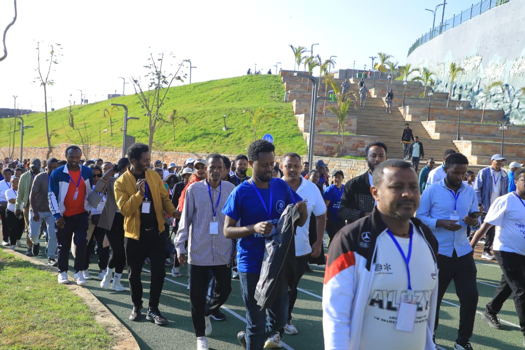 You are currently viewing ለሶስተኛ ዙር “የመደመር መንግስታት እይታ ለዘርፎች እመርታ” በሚል መሪ ቃል ስልጠና ሲወሰዱ የቆዩ የብልጽግና ፓርቲ አመራሮች እና አባላት በአዲስ አበባ ከተማ የተለያዩ የልማት ፕሮጀክቶችን እየጎበኙ ነው