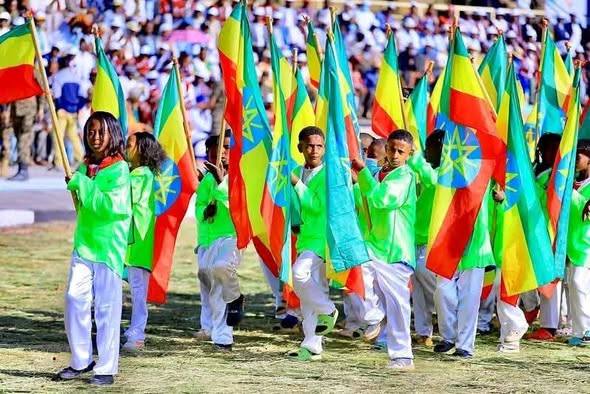 You are currently viewing ኢትዮጵያዊነት በኅብር ቀለም የሚሳልና በኅብር ደም የተሰራ ክብር ነው