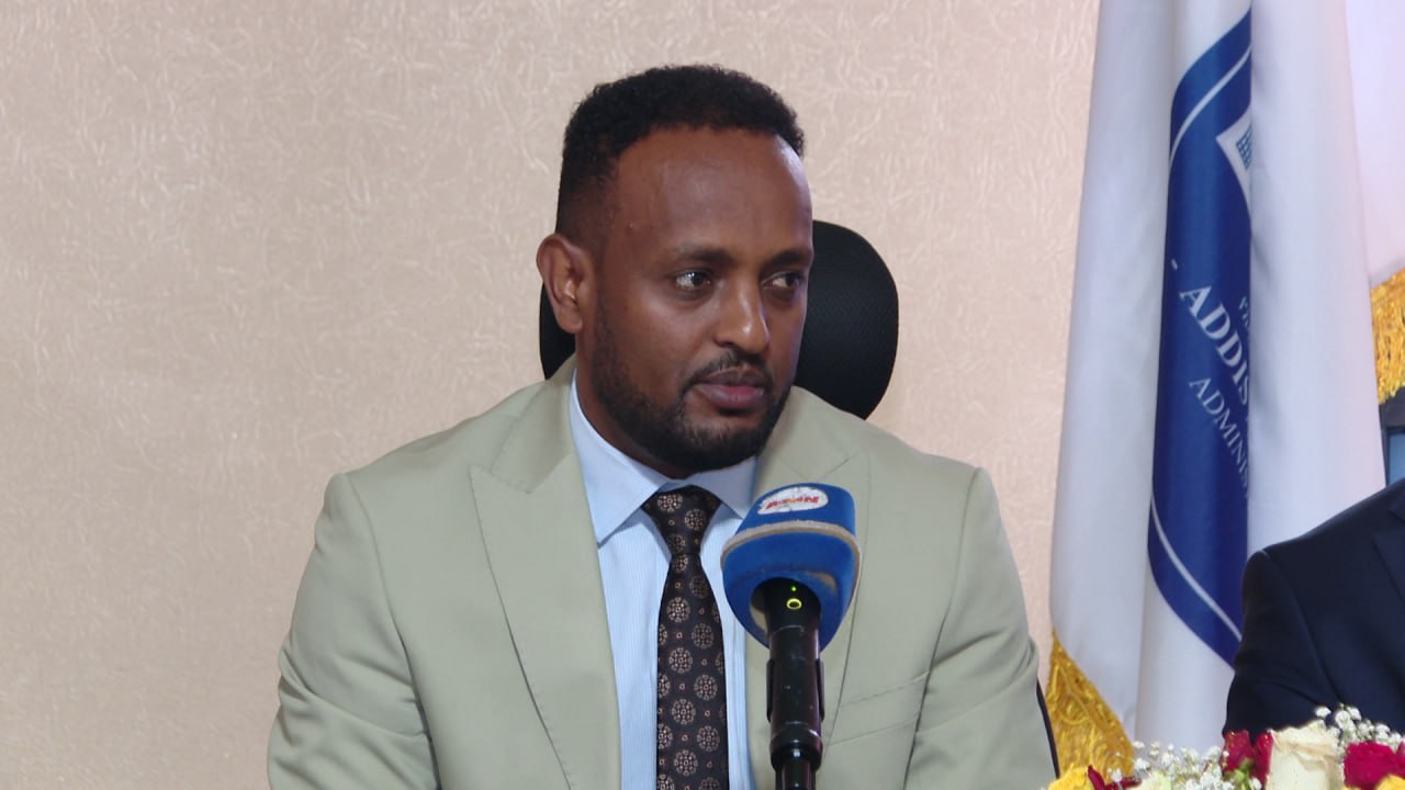 You are currently viewing አዲስ ሚዲያ ኔትዎርክ ዘመናዊ ቴክኖሎጅን ከብቁ የሰዉ ኃይል ጋር በማቀናጀት የአገልግሎት አሰጣጥ ችግርን ነቅሶ የሚያወጣና የአዲስ አበባ ከተማን ገጽታ የሚያጎላ ሚዲያ ነው