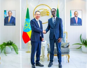 Read more about the article ቻይና ከኢትዮጵያ ጋር ያላትን የሁለትዮሽ ግንኙነት ይበልጥ ለማጠናከር ቁርጠኛ መሆኗን ገለጸች