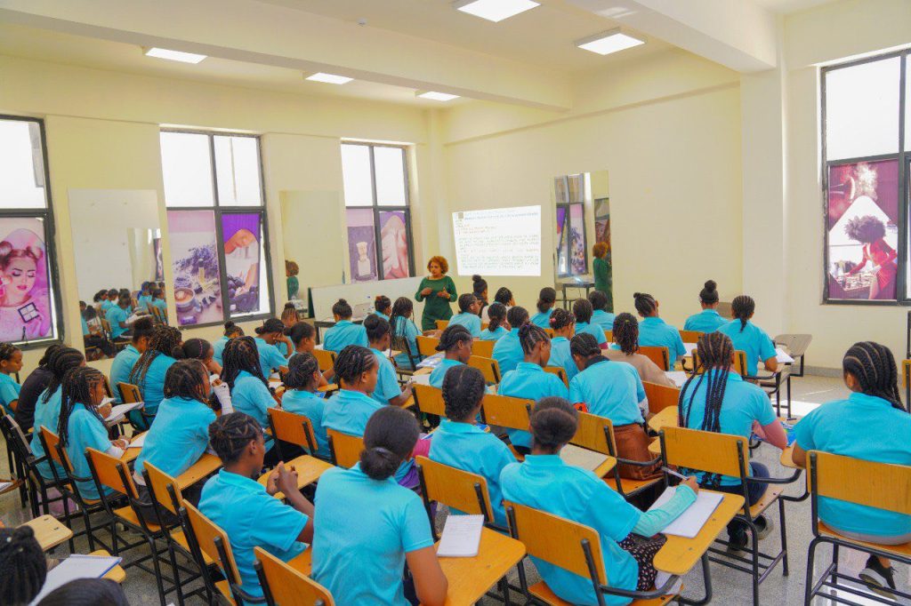 602360793_1329058915934145_74862675784880765_n