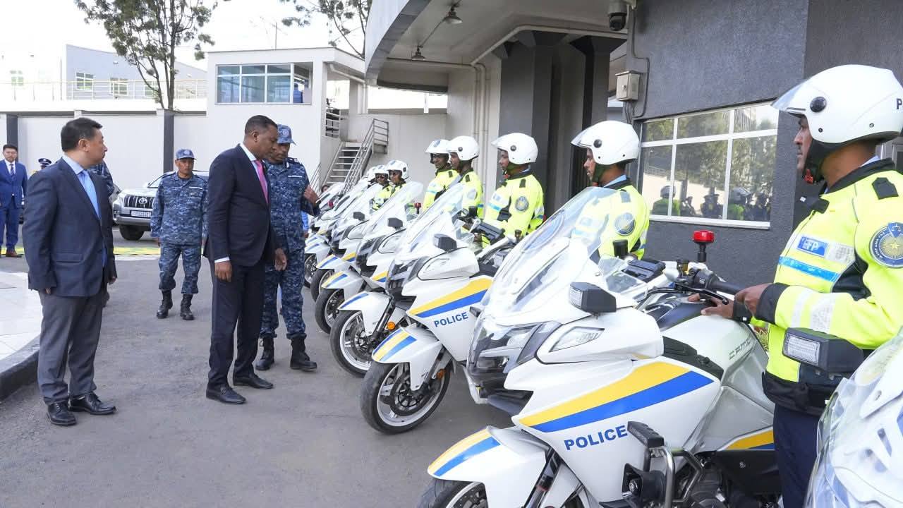You are currently viewing የኢትዮጵያ ፌደራል ፖሊስ ከቻይና የሕዝብ ደህንነት ሚኒስቴር ዘመናዊ ሞተር ሳይክሎችን በድጋፍ አገኘ