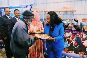 Read more about the article የመሪነት ብቻ ሳይሆን የእናትነት እና የእህትነት እንዲሁም ለወገን ደራሽ ወገን መሆኑ የተረጋገጠበት ድንቅ ተግባር በአዲስ አበባ