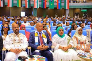 Read more about the article ከተራና ትንንሽ ሀሳቦች ወጥተን የተጀመረውን ኢትዮጵያን ትልቅ የማድረግ ህልም በጋራ ልናሳካ ይገባል ሲሉ የፌዴሬሽን ም/ቤት አፈ ጉባኤ አቶ አገኘሁ ተሻገር ተናገሩ