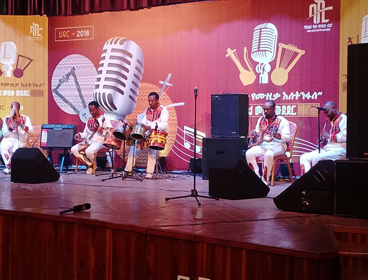 You are currently viewing በክፍለ ከተሞች መካከል የባህል ሙዚቃ መሣሪያ ጨዋታ ውድድር እየተካሄደ ነው