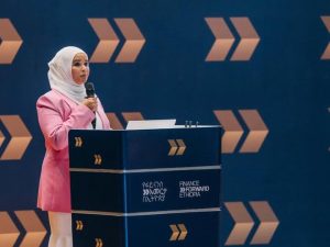 Read more about the article ባለፉት ስድስት ወራት 709 ቢሊየን ብር ገቢ ተሰበሰበ