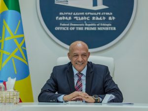 Read more about the article የሚኤሶ-ድሬዳዋ የፍጥነት መንገድ ፕሮጀክት ኢትዮጵያ በቀጠናዊ ትስስር ያላት ሚና የሚያጎለብት ነው-ምክትል ጠቅላይ ሚኒስትር ተመስገን ጥሩነህ