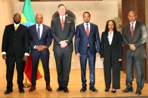 Read more about the article አሜሪካ የኢትዮጵያን ዘላቂ የኢኮኖሚ ልማት ለመደገፍ እና የጋራ ተጠቃሚነትን መሠረት ያደረገ ትብብርን ለማሳደግ ቁርጠኛ መሆኗን የአሜሪካዉ ምክትል የውጭ ጉዳይ ሚኒስትር ገለጹ